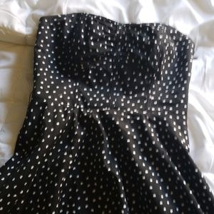 strapless short black/white poca dot dress